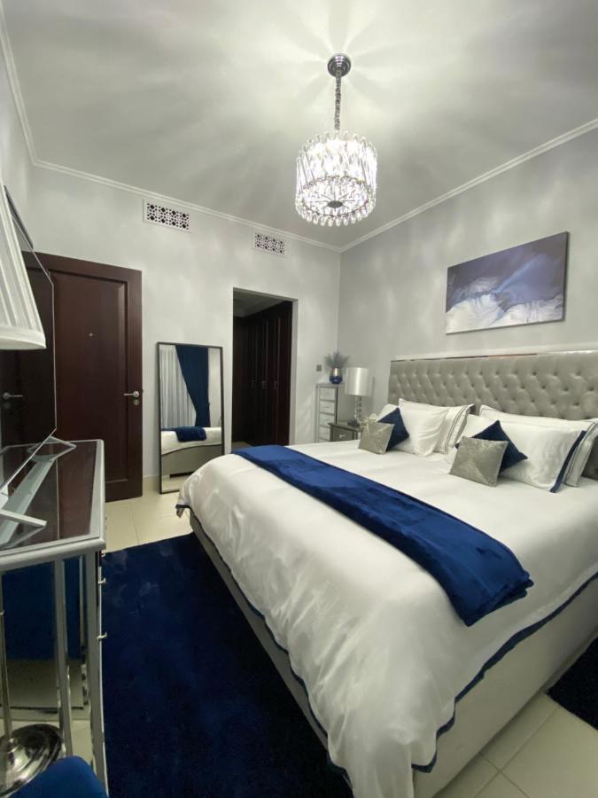 Lux Burj Views -Boulevard -Prime Location Downtown 두바이 외부 사진